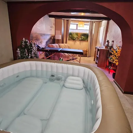 Appartement 2 Personnes Avec Jardin Et Salle Spa